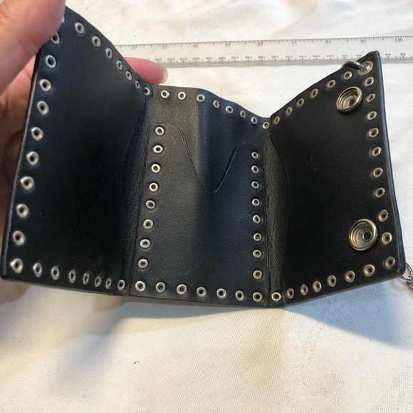 Skull faux Leather Chain Studded Trifold Wallet - Picture 4 of 13